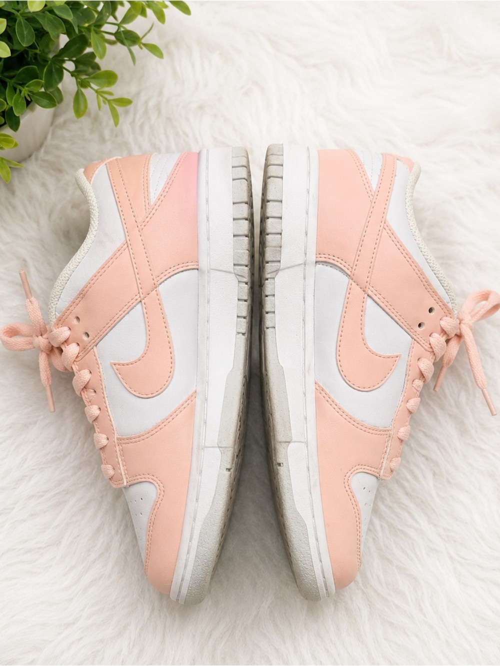 Nike Women's Low-Top Sneakers in Peach Pink and White
